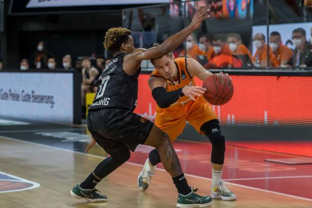 小腿不适的 小腿不适的