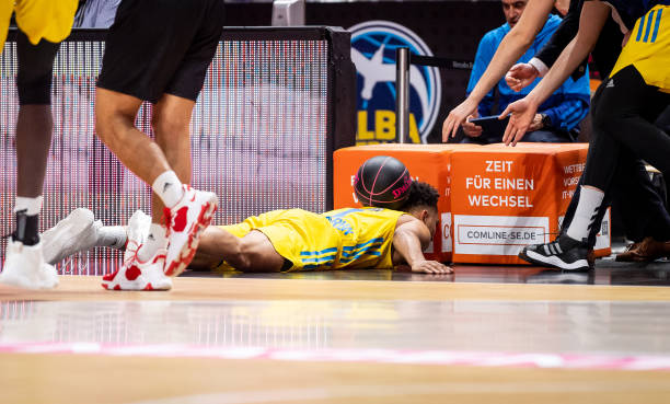 几乎撕裂了 几乎撕裂了