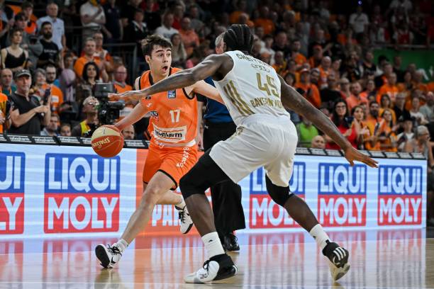 在商业层面 在商业层面